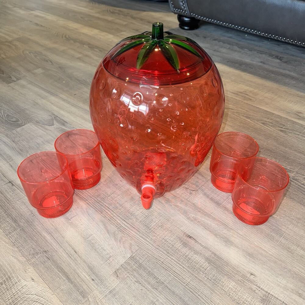 Hobby Lobby Strawberry Drink Dispenser 352oz + 4 Tumblers Spring Shop NWT Defect